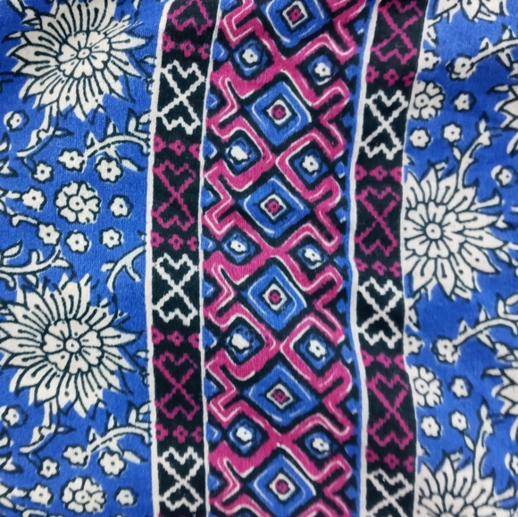 Hollister shorts with side hook and zipper size 0 - Picture 8 of 8